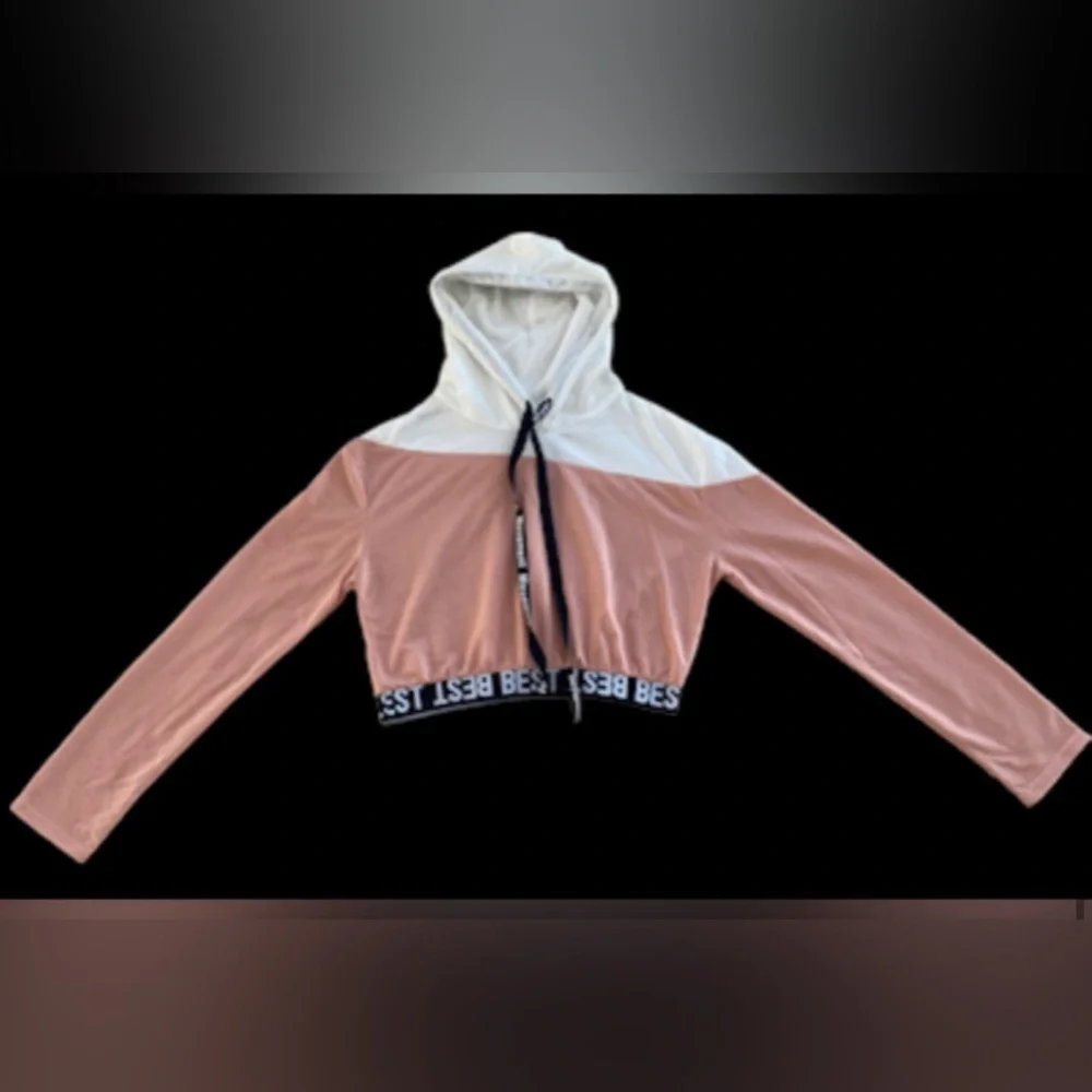 SweatyRocks: Cropped Pink and White Athletic Pullover Hoodie Sweatshirt